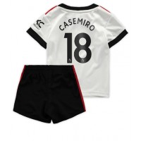 Manchester United Casemiro #18 Fußballbekleidung Auswärtstrikot Kinder 2022-23 Kurzarm (+ kurze hosen)